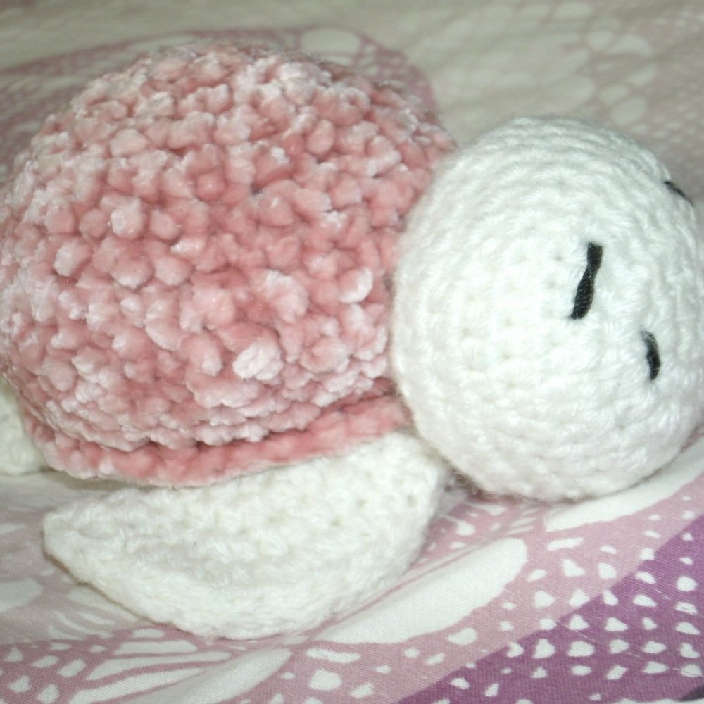 Crochet Turtle - Picture 2 of 5